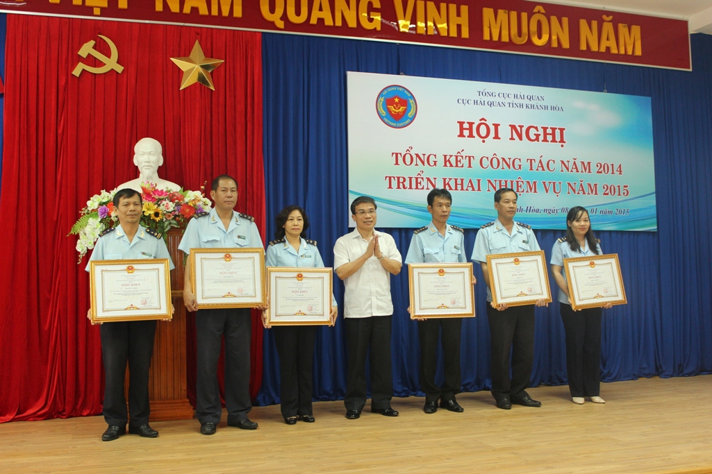 Hải quan Khánh Hòa triển khai nhiệm vụ năm 2015